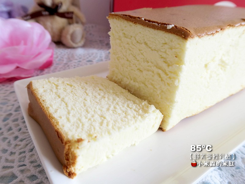 【甜點】舒芙蕾輕乳酪 (85度C甜點)~由專業師傅打造出細緻綿密的絕對食感！