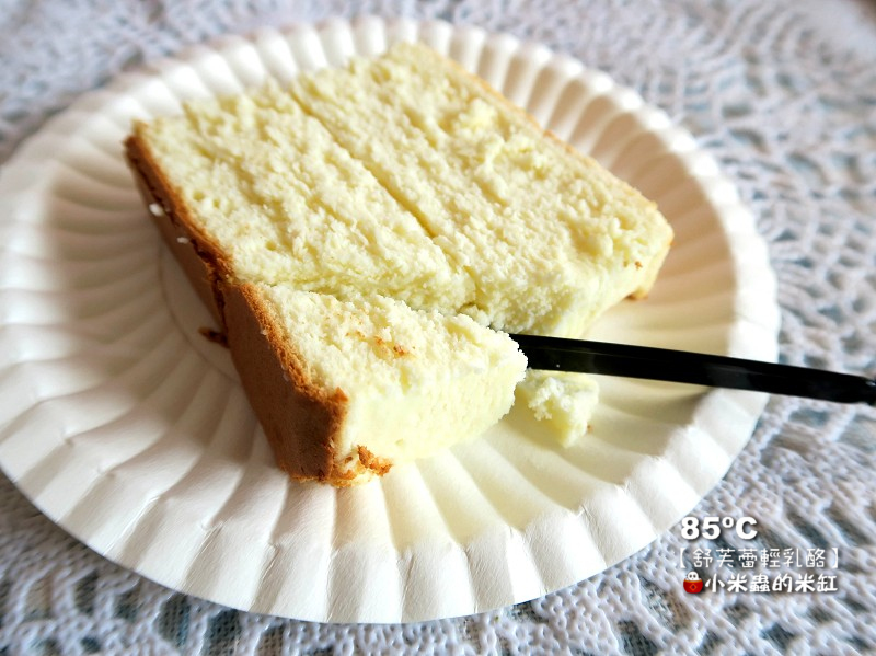 【甜點】舒芙蕾輕乳酪 (85度C甜點)~由專業師傅打造出細緻綿密的絕對食感！