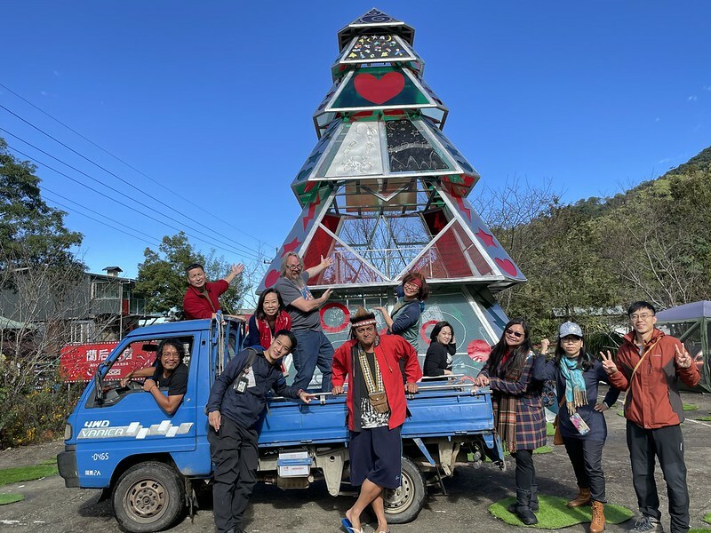 【台灣，嘉義縣，阿里山鄉】深山裡頭的「塔山光之樹」，來吉部落的耶誕樹，是裝置藝術也是未來阿里山上熱門ig打卡點。