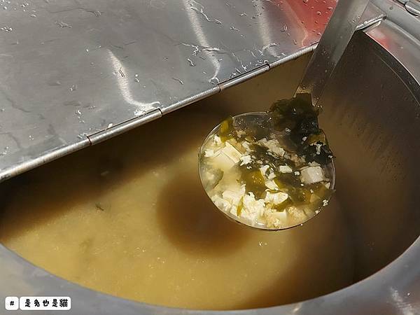 372822.jpg 372822.jpg