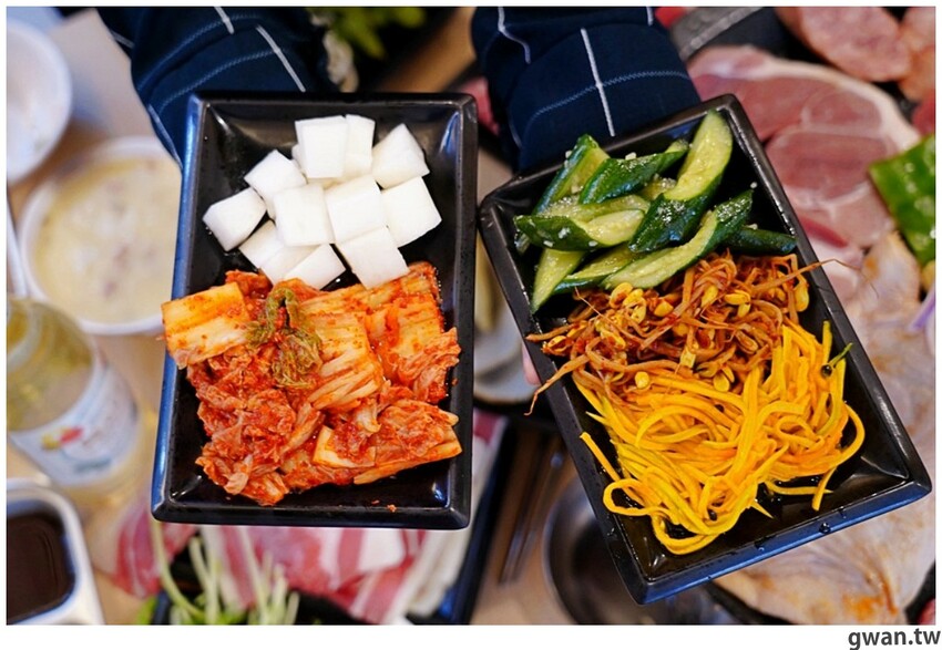 台中韓式烤肉吃到飽！烤肉、熱湯、小菜任你吃最低只要369元，周年慶期間還免收服務費～