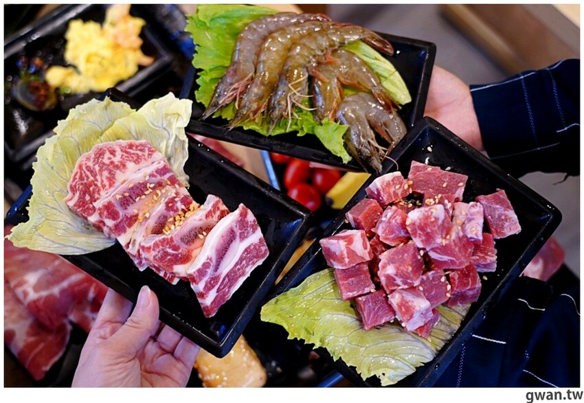 台中韓式烤肉吃到飽！烤肉、熱湯、小菜任你吃最低只要369元，周年慶期間還免收服務費～