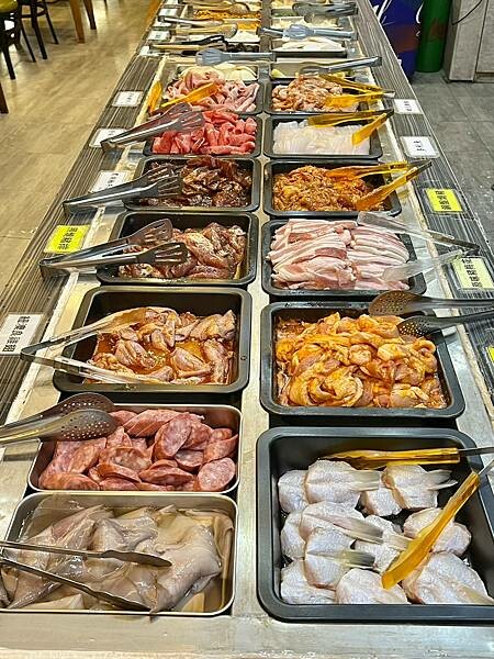 ＋（台中韓式烤肉）肉鮮生Mr.M.EAT～台中南屯吃到飽推薦
