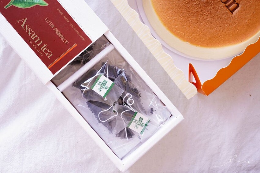 天子舒芙蕾│台中伴手禮推薦,傳統法式舒芙蕾、窯烤舒芙蕾4種口味超驚豔,過年送禮、彌月禮盒都適合! - 艾薇覓食趣