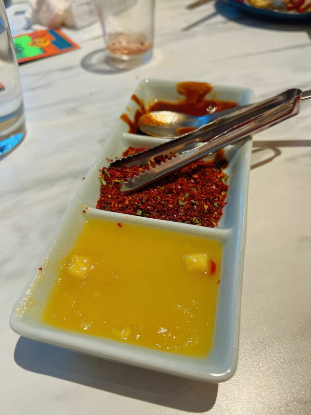 台中唯一公益分店【享鴨烤鴨與中華料理】酥脆鴨皮唇齒留香,2人到10人聚會都能滿足的美食饗宴~桌邊片鴨秀一次體驗鴨三味吃法