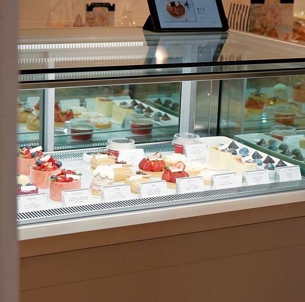 網美必去韓系歐風咖啡廳!新北咖啡廳推薦~浮洲火車站咖啡廳推薦P.f.甜點設計~網美咖啡廳~有插座咖啡廳~台藝大咖啡廳推薦