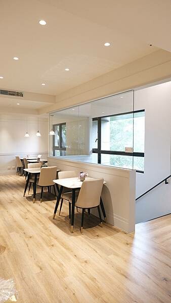 網美必去韓系歐風咖啡廳!新北咖啡廳推薦~浮洲火車站咖啡廳推薦P.f.甜點設計~網美咖啡廳~有插座咖啡廳~台藝大咖啡廳推薦