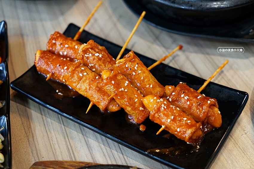 台中市西區台中平價韓式料理!韓劇美食這邊都吃得到，份量十足CP值高還免收服務費!