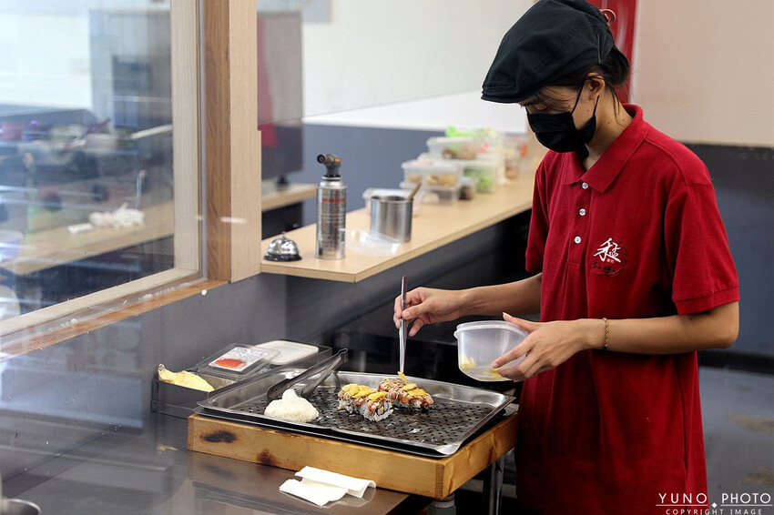 新竹縣竹北市銅板價開吃！真材實料高CP值外帶壽司 選擇多樣化 聚餐、野餐首選｜禾孟壽司坊文興店(新竹竹北外帶壽司推薦)