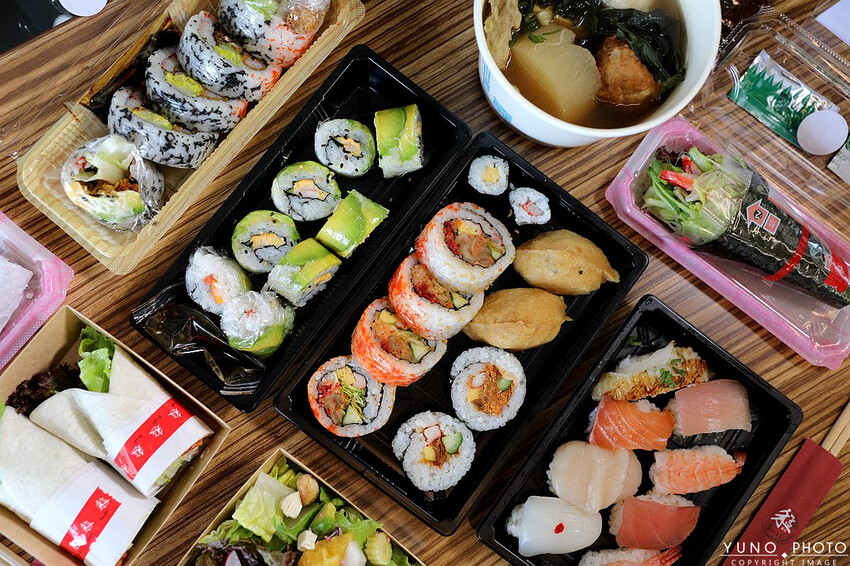 新竹縣竹北市銅板價開吃！真材實料高CP值外帶壽司 選擇多樣化 聚餐、野餐首選｜禾孟壽司坊文興店(新竹竹北外帶壽司推薦)