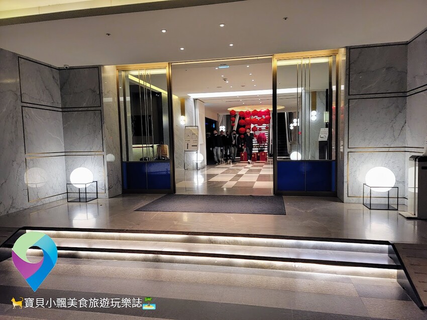 [旅宿]台北 西門捷運站四號出口 一旁還有熱鬧的西門町購物商圈  德立莊酒店 西門館