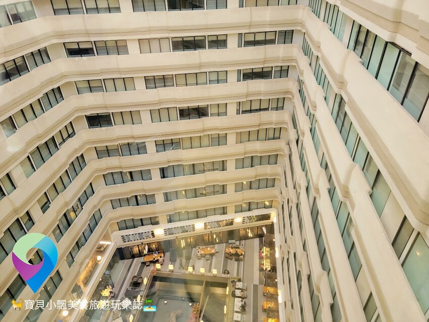 [旅宿]台北 西門捷運站四號出口 一旁還有熱鬧的西門町購物商圈  德立莊酒店 西門館