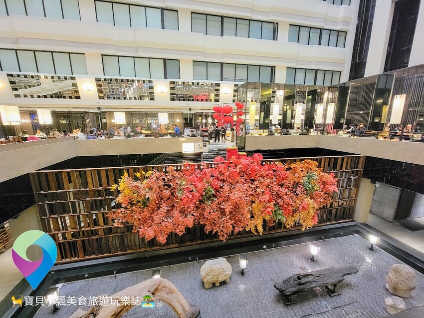 [旅宿]台北 西門捷運站四號出口 一旁還有熱鬧的西門町購物商圈  德立莊酒店 西門館