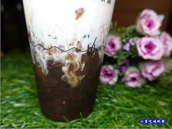 墨耳拿鐵-墨忘初衷台中金典店 (1).jpg