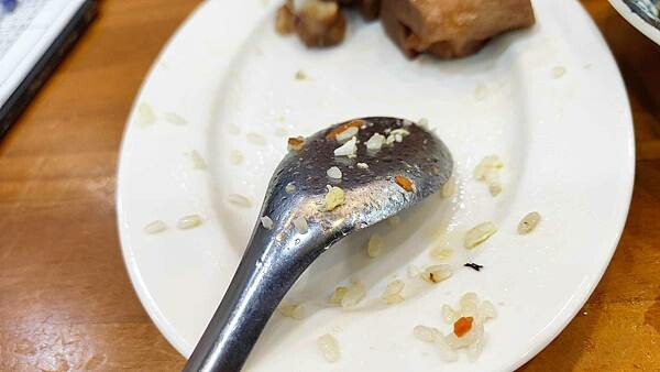 【坪林美食】泰源茶莊|CP值爆表!沒有低消,文山包種茶免費讓你喝到飽!更有茶油料理超美味