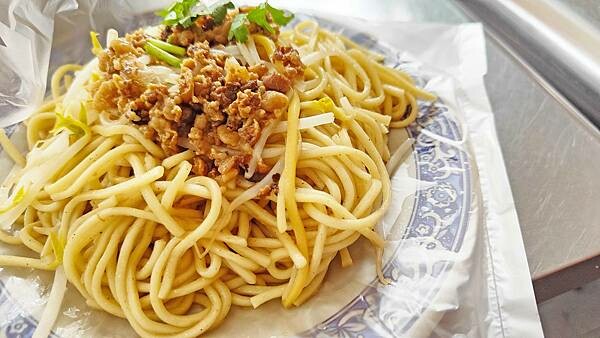 【坪林美食】泰源茶莊|CP值爆表!沒有低消,文山包種茶免費讓你喝到飽!更有茶油料理超美味