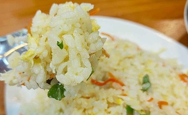 【坪林美食】泰源茶莊|CP值爆表!沒有低消,文山包種茶免費讓你喝到飽!更有茶油料理超美味