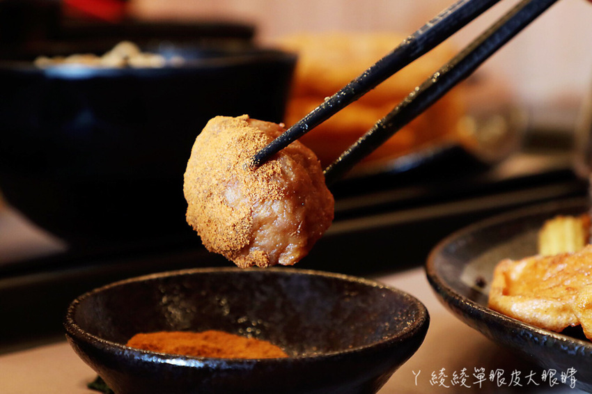 傳說中有點神奇的滷味店!新竹宵夜滷味新吃法,湯頭免費續!滿大碗滷味專門店必吃獨家蒜爆炒滷味