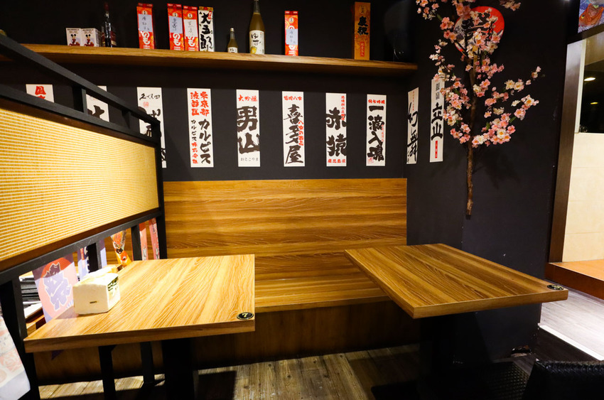 【台北內湖｜鳥居町日料居酒屋】爽快吃肉、大口品酒，人氣日式串燒居酒屋，近捷運東湖站／平價串燒 - Rita旅食生活