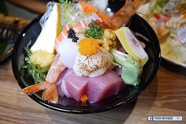 捷運東湖站美食【鳥居町日料居酒屋】台北內湖平價串燒/東湖美食/東湖居酒屋