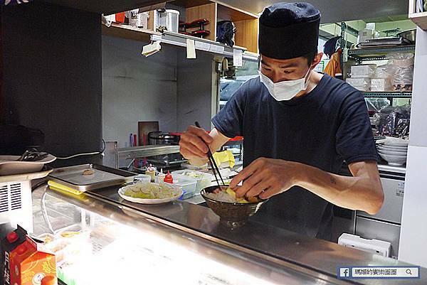 捷運東湖站美食【鳥居町日料居酒屋】台北內湖平價串燒/東湖美食/東湖居酒屋