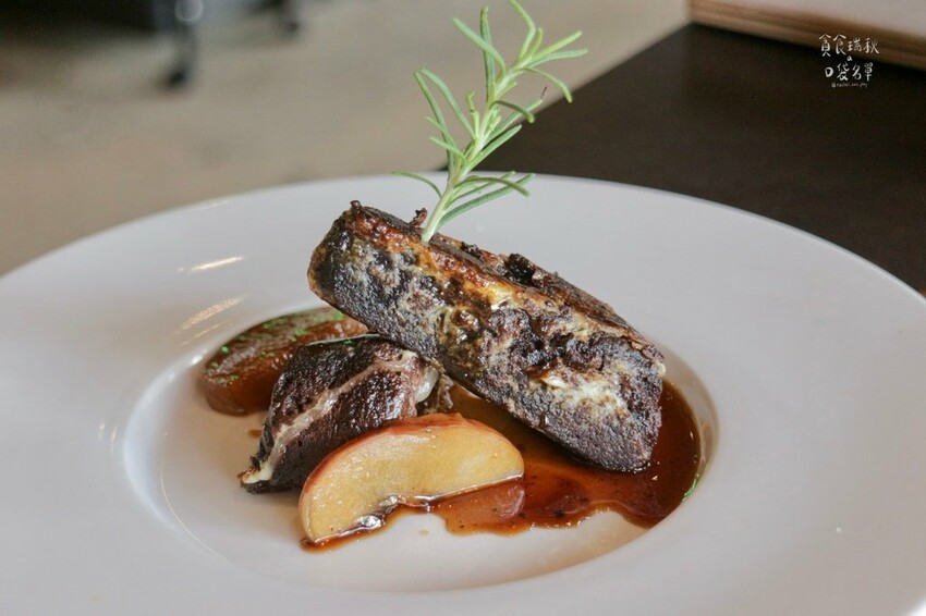 台東市區|人氣質感聚餐約會餐廳!浮誇南瓜燉飯強烈推薦預訂|強