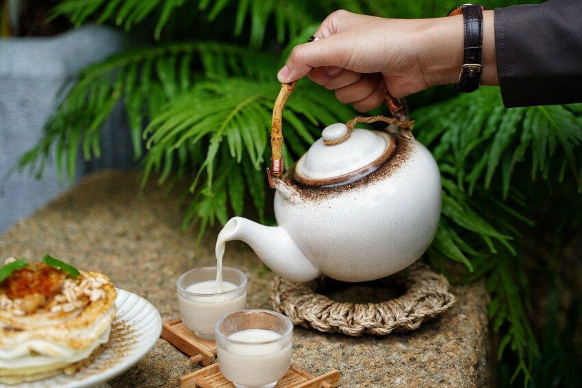 新竹新開幕咖啡廳『52赫茲珈琲 Hertz Café』，主要販售花式、手沖咖啡還有各式日式料理及下午茶，目前沒有用餐時間限制，且不取服務費！ - 阿華田的美食日記