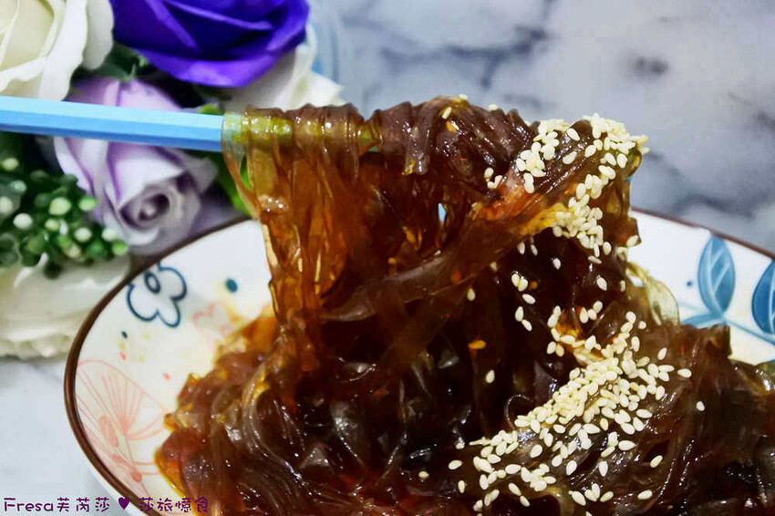 宅配美食【漢來美食】五星級來拌麵＋酸辣粉.添加未來肉臊超獨特.輕鬆在家七分鐘打造飯店級麵攤│拌麵推薦│素