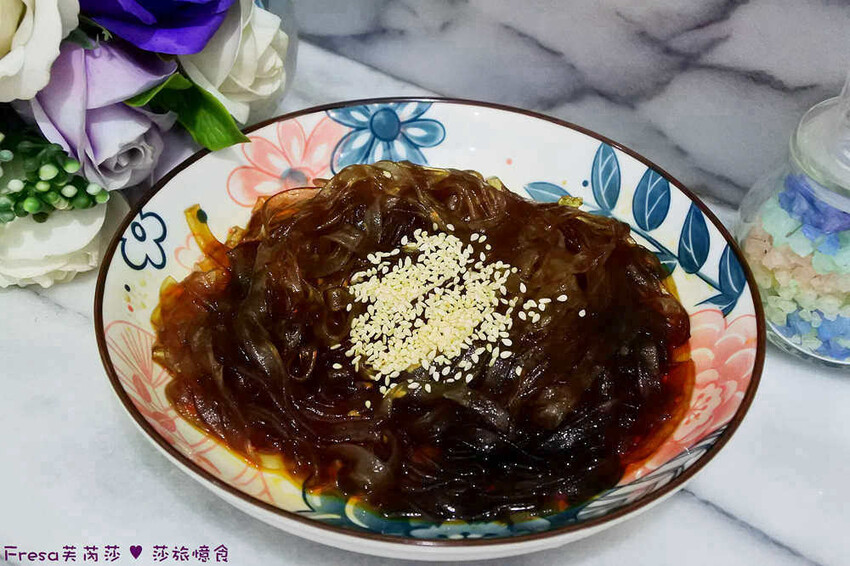 宅配美食【漢來美食】五星級來拌麵＋酸辣粉.添加未來肉臊超獨特.輕鬆在家七分鐘打造飯店級麵攤│拌麵推薦│素