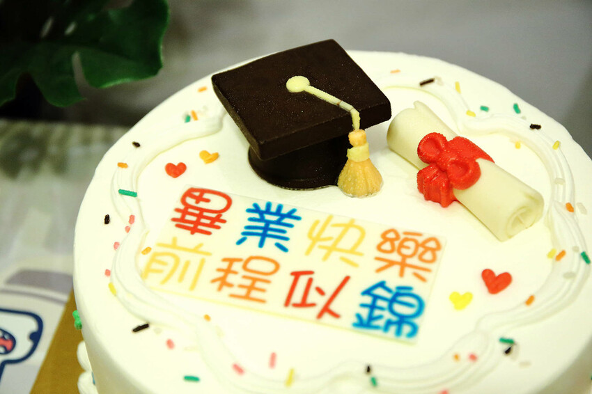 超熱銷高人氣中和蛋糕推薦店！愛維爾手感烘焙坊，客製化生日蛋糕