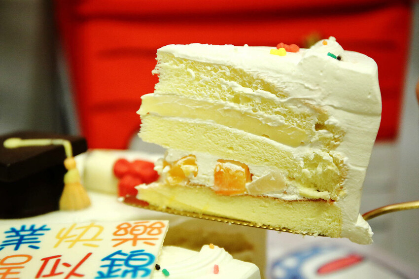 超熱銷高人氣中和蛋糕推薦店！愛維爾手感烘焙坊，客製化生日蛋糕
