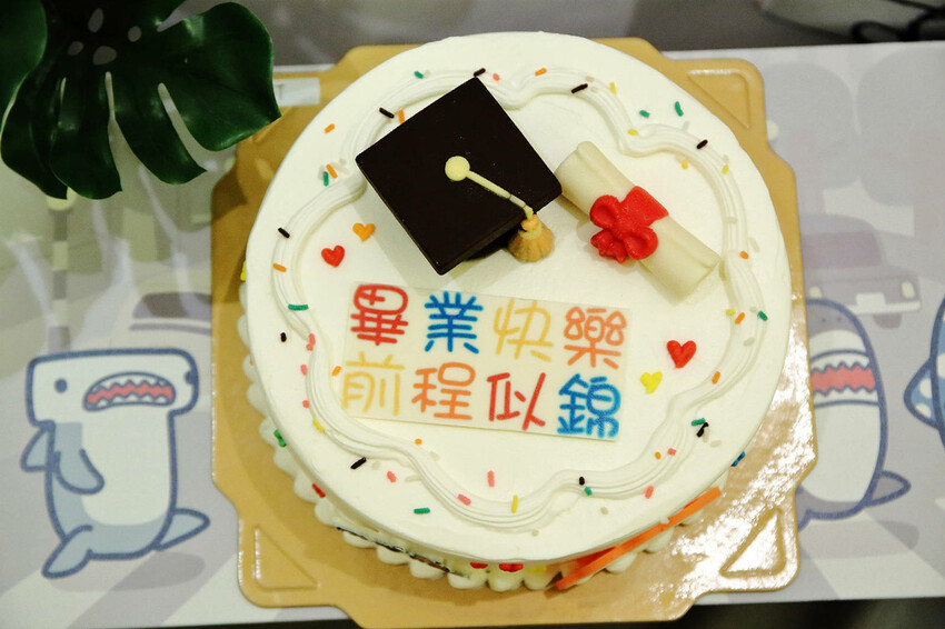 超熱銷高人氣中和蛋糕推薦店！愛維爾手感烘焙坊，客製化生日蛋糕