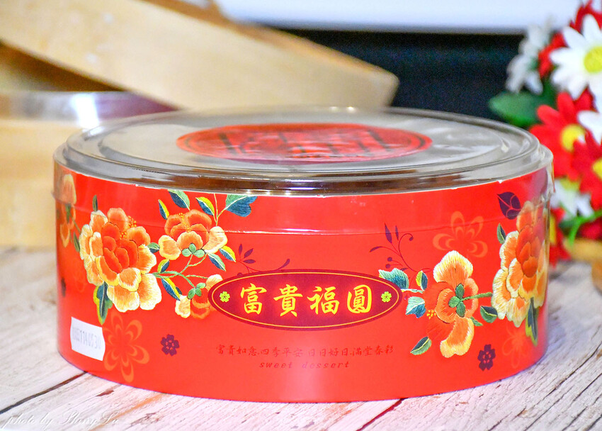 桂圓發糕，口感很扎實，桂圓香氣濃郁，但完全不甜膩