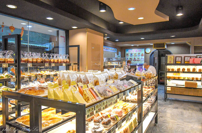 桂圓發糕，口感很扎實，桂圓香氣濃郁，但完全不甜膩