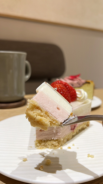 【桃園美食】藝文特區迴轉燒肉吃到飽|一個人也能享受烤肉的樂趣