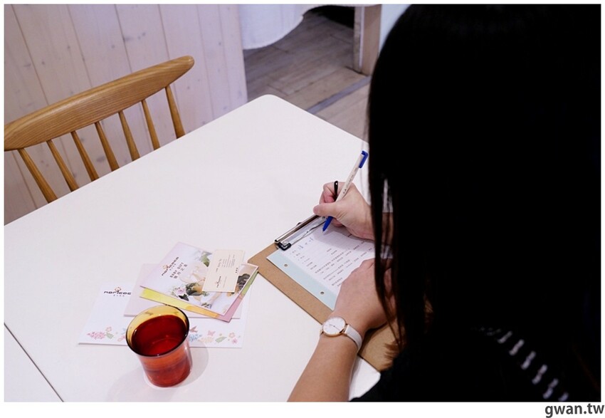 台中彌月蛋糕推薦，門市可預約試吃，也可享用下午茶！