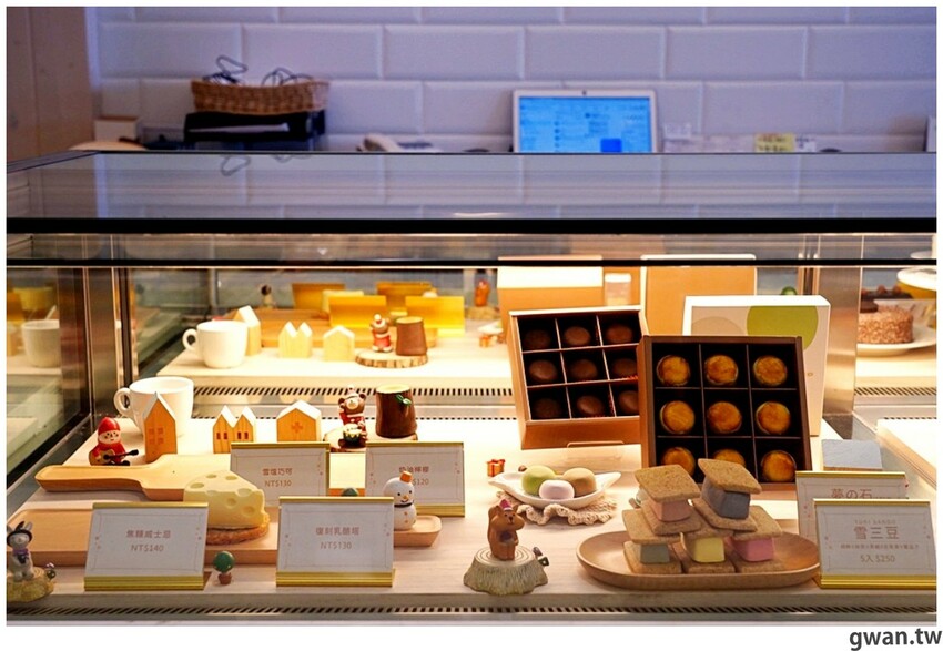 台中彌月蛋糕推薦，門市可預約試吃，也可享用下午茶！