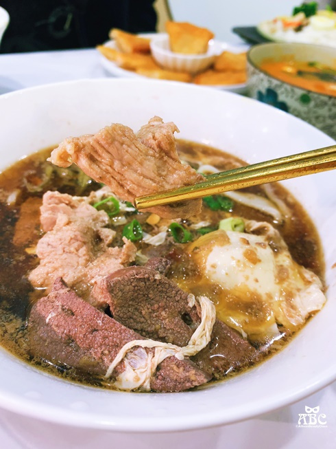 新竹美食|芭芭食堂Baba Kitchen,近巨城平價美味雲南泰式料理