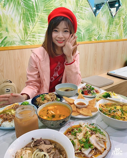 新竹美食|芭芭食堂Baba Kitchen,近巨城平價美味雲南泰式料理