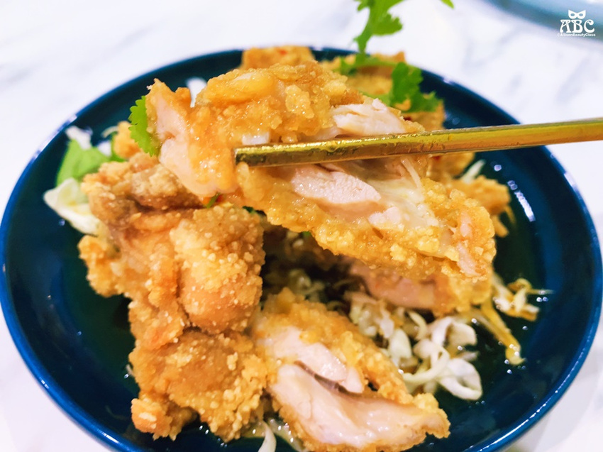 新竹美食|芭芭食堂Baba Kitchen,近巨城平價美味雲南泰式料理