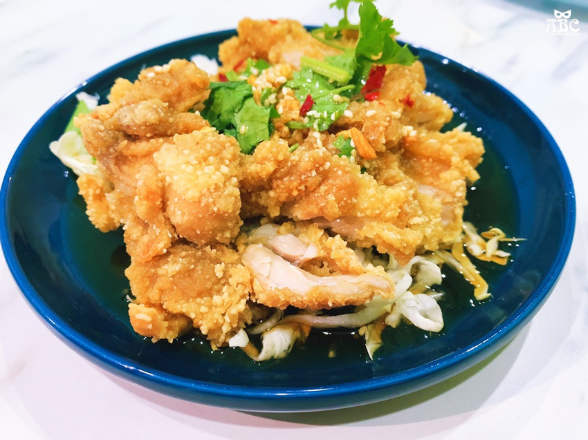 新竹美食|芭芭食堂Baba Kitchen,近巨城平價美味雲南泰式料理