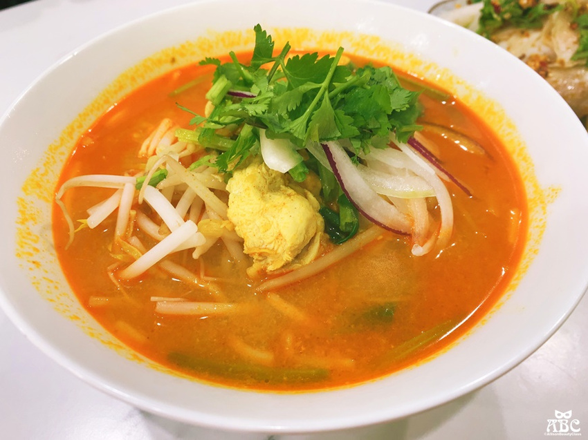 新竹美食|芭芭食堂Baba Kitchen,近巨城平價美味雲南泰式料理