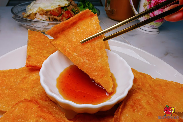 [雲泰料理] 新竹 芭芭食堂 巨城旁難得的平價餐廳 推薦酸辣泰式打拋豬飯 充滿南洋風味的椰香雞湯麵