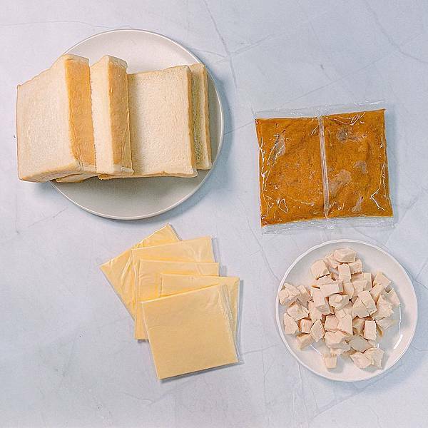 亞企味屋 AJIYA 冷凍咖哩 12.JPG