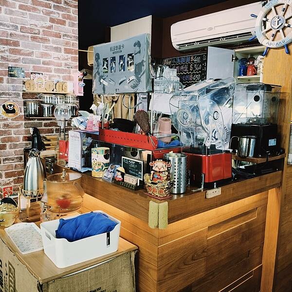 基隆魔咖啡vip會館~25樓的視角~高樓層~視覺與心靈饗宴的