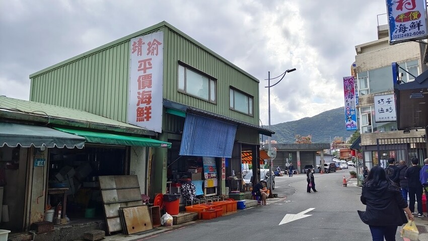 [台北海鮮]新北萬里「靖瑜平價海鮮 」秋蟹來臨/零負評又價格