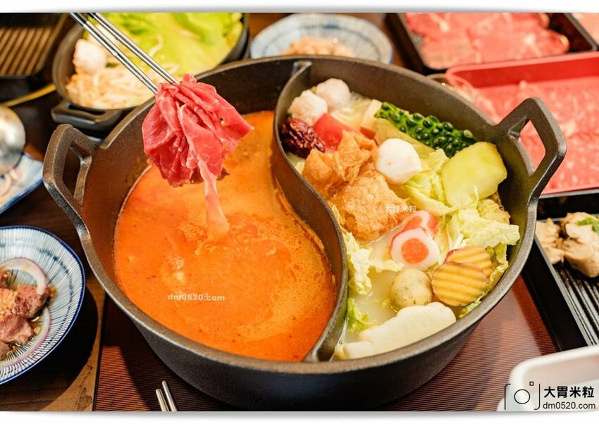 肉多多新品牌,火鍋吃到飽498元起,饌和牛台北旗艦店,土石流和牛泡芙/和牛手卷現作無限吃,加購499元再享日本A5和牛桌邊炙燒!饌和牛吃到飽菜單價位,台北和牛吃到飽推薦,台北城中區美食, - 大胃米粒