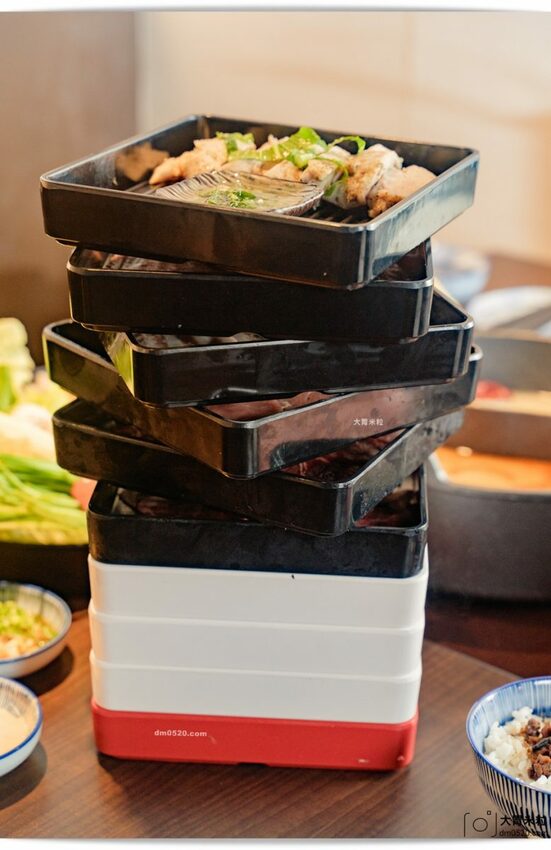 肉多多新品牌,火鍋吃到飽498元起,饌和牛台北旗艦店,土石流和牛泡芙/和牛手卷現作無限吃,加購499元再享日本A5和牛桌邊炙燒!饌和牛吃到飽菜單價位,台北和牛吃到飽推薦,台北城中區美食, - 大胃米粒