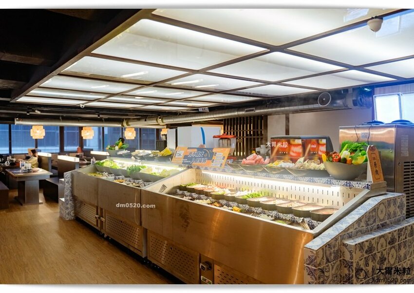 肉多多新品牌,火鍋吃到飽498元起,饌和牛台北旗艦店,土石流和牛泡芙/和牛手卷現作無限吃,加購499元再享日本A5和牛桌邊炙燒!饌和牛吃到飽菜單價位,台北和牛吃到飽推薦,台北城中區美食, - 大胃米粒