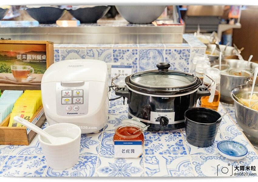 肉多多新品牌,火鍋吃到飽498元起,饌和牛台北旗艦店,土石流和牛泡芙/和牛手卷現作無限吃,加購499元再享日本A5和牛桌邊炙燒!饌和牛吃到飽菜單價位,台北和牛吃到飽推薦,台北城中區美食, - 大胃米粒